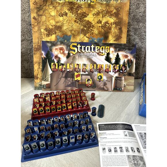 Stratego Original Board Game Royal Jumbo Patch Battlefield Strategy - Picture 3 of 6